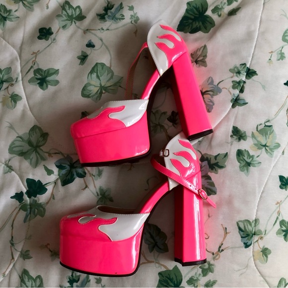 Mary Jane patent leather ankle strap platform chunky heel flame design - Picture 2 of 6